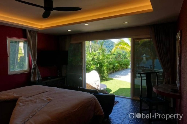 image 31 GPPH0483 Luxury Beachfront Pool Villa with 9 Bedrooms